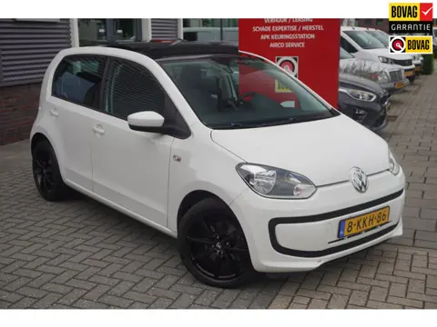 Volkswagen Up! 1.0 move up! / Pano / Bluetooth / Navi