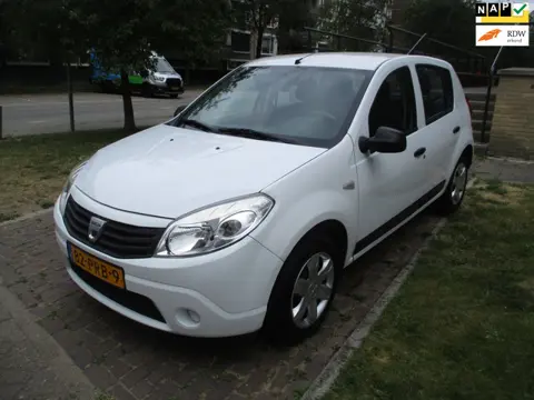 Dacia Sandero 1.2 Ambiance//MET NIEUWE KOPPELING//AIRCO//
