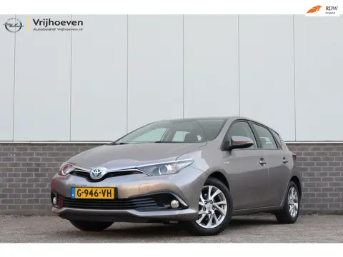 Toyota Auris 1.8 Hybrid Dynamic Trekhaak