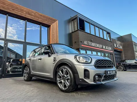 MINI Countryman 1.5 Cooper S E ALL4 MINI Yours 220pk/Leer/Memory/Pano/Camera/Hk/Btw
