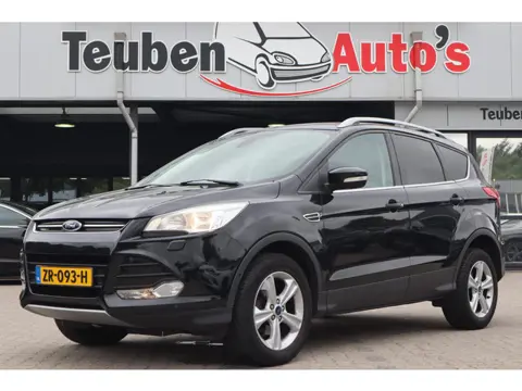 Ford Kuga 1.5 Titanium Styling Pack | Nieuwe Distributieriem | Winter pack | Trekhaak | Goed onderho