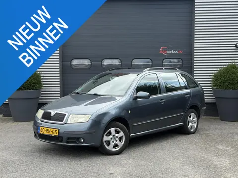 Skoda Fabia Combi 1.4-16V Elegance | Airco | Elektrische Ramen |
