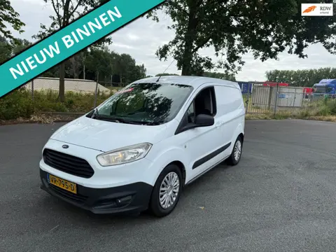 Ford Transit Courier 1.5 TDCI Trend LEUKE BESTEL RIJDT EN SCHAKELT GOED