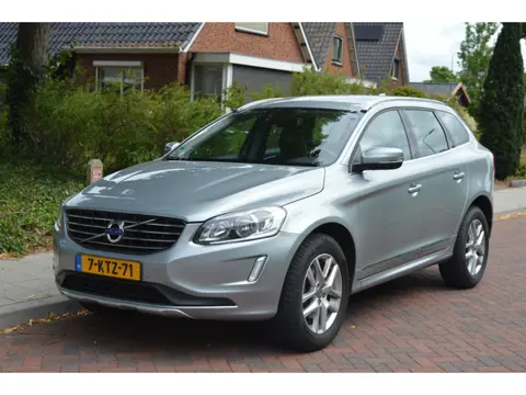 Volvo XC60 2.0 T5 FWD Summum ORG NL/NAP