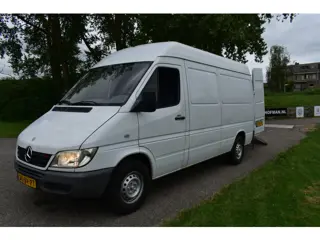 Mercedes-Benz Sprinter 208 CDI 2.2 355 HD Trkhaak Oprijplateau zeer nette bus