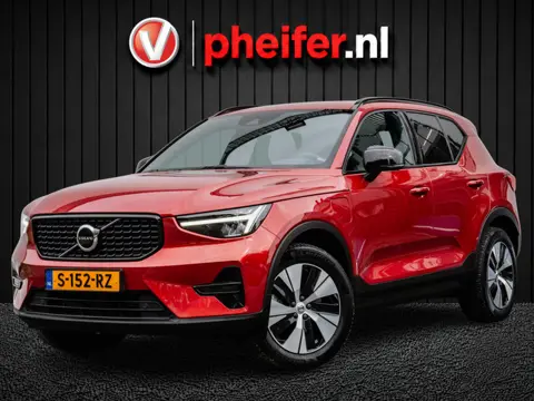 Volvo XC40 1.5 T5 Plug-in hybrid Plus Dark Trekhaak/ Harman Kardon/ Comfortstoelen/ Stoelverwarming