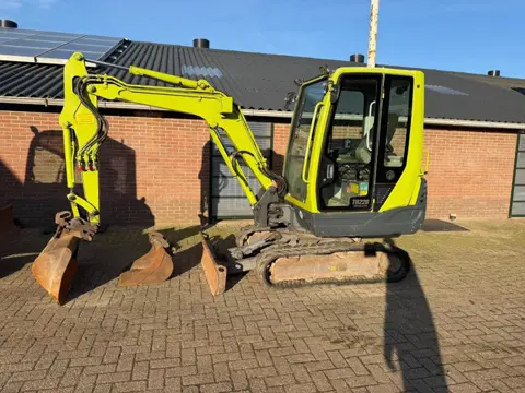 Takeuchi TB 228 Graafmachine Minigraver (bj 2011)