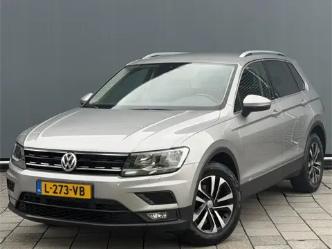 Volkswagen Tiguan BWJ 2020 | 1.5TS 150PK I ACT Highline AUTOMAAT | TREKHAAK | CLIMA | NAVI | PRICAY 