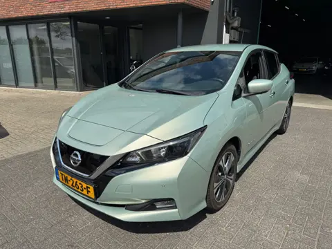 Nissan LEAF N-Connecta 40 kWh 360 CAMERA STOELVERW ACC DEALER OH ORIG NL NAP