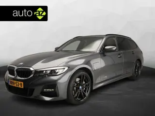 BMW 3 Serie Touring 330e xDrive M Sport/ Elektrische Trekhaak/ Cruise Control/ Sportstoelen/ Stoelve