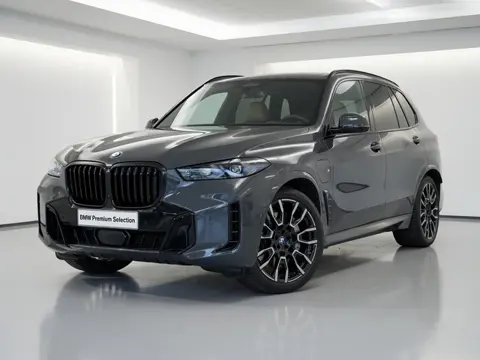 BMW X5 xDrive50e M-Sport | 21" | Panorama | Trekhaak | Driv. Ass. Pro | Harman Kardon