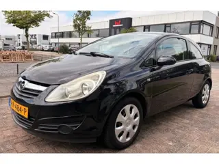 Opel Corsa 1.2-16V Cosmo AIRCO