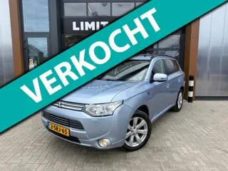 Mitsubishi Outlander 2.0 PHEV instyle/Pano/Leer/Cruise/Navi/Keyless/Trekhaak/Camera/Pdc v+a/Apk/Nap