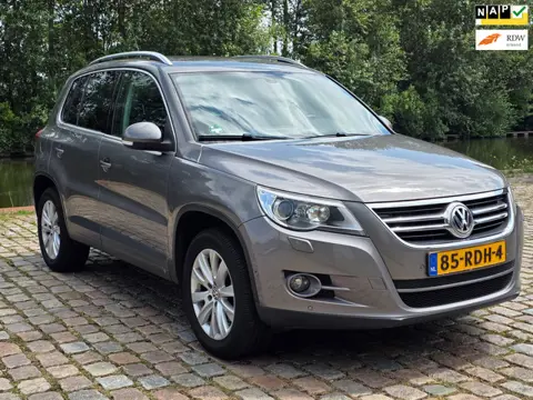 Volkswagen Tiguan 2.0 TSI Sport&Style 4Motion Automaat volledig dealer onderhouden navigatie cruis c