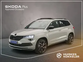 Skoda Karoq Sportline Business 1.5 TSI 150pk DSG Automaat Trekhaak, Panoramadak, Elektrische achterk