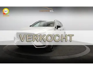 Volvo XC60 2.0 T6 Plug-in hybrid AWD Plus Dark Dealer onderh. / 1ste eigenaar / Harman-Kardon / Lich