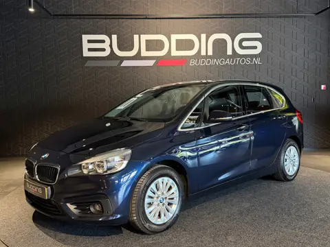 BMW 2 Serie Active Tourer 220i Essential | Trekhaak | PDC