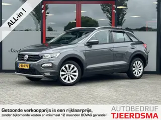 Volkswagen T-Roc 1.0 TSI Style | Adaptieve Cruise Control | Navigatie | Achteruitrijcamera | Climate