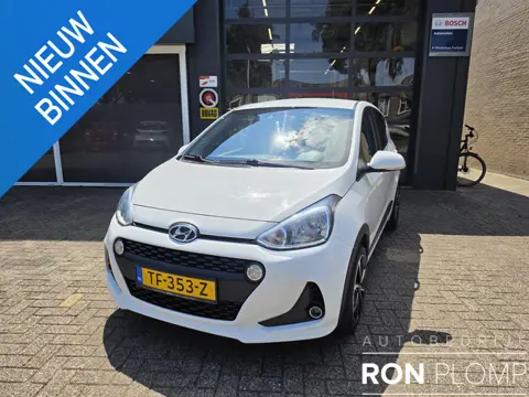 Hyundai i10 1.0i i-Premium Stoelverw/Cruise/LMV/Clima/Stuurverw/Carplay.