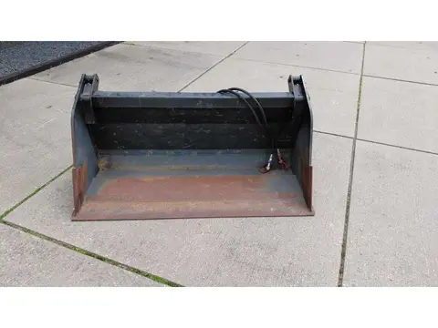 Giant 4 In 1 Bak