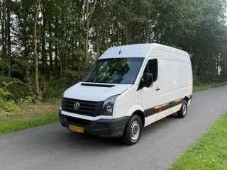 Volkswagen Crafter 30 2.0 TDI L2H2, BJ2015, 152747KM! Nwe APK!