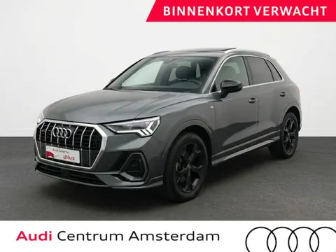 Audi Q3 35 TFSI S Line 150pk | Navigatie | Climatronic | Matrix Led koplampen | Parkeercamera | B&O 