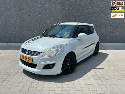 Suzuki Swift 1.2 Exclusive EASSS | NAVI | BLUETOOTH | LEDER | STOELVERW | CC | APK T/M 29-4-2027 | C