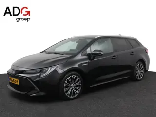 Toyota Corolla Touring Sports 1.8 Hybrid First Edition | Parkeersensoren | Stuur en Stoelverwarming 