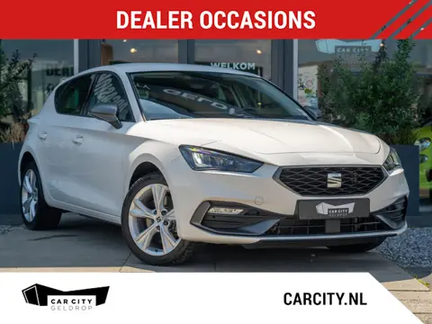 Seat Leon 1.4 TSI eHybrid 204pk PHEV FR Business / Carplay / Adaptief / Camera