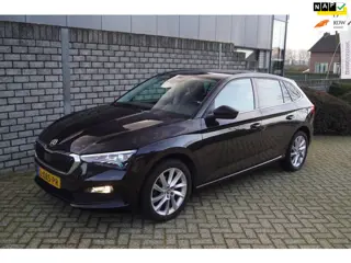 Skoda Scala 1.0 TSI Business Edition 85 KW Sportst Stoelverw Navi Camera Clima Full LED Kopl Cruise 