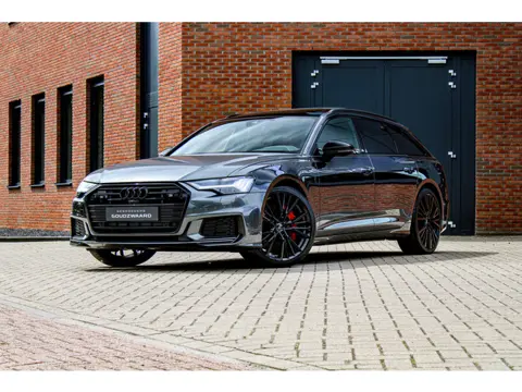 Audi A6 Avant 55 TFSI e quattro Competition | Matrix | Pano | Sportstoelen | Top View Camera | ACC