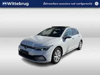 Volkswagen Golf 1.4 eHybrid Style / AUTOMAAT/ MEMORY SEAT/ PARK. SENSOREN + CAMERA/ CRUISE/ NAVI/ AP