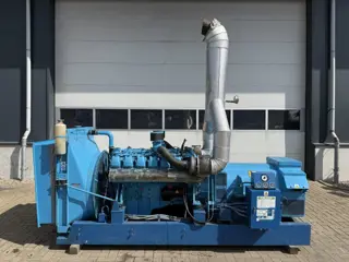 Mercedes-Benz OM 404 A Hitzinger 300 kVA noodstroom aggregaat generatorset as New ! 164 hours