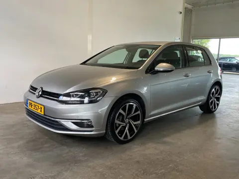 Volkswagen Golf 1.0 TSI Highline Virtual NL-auto