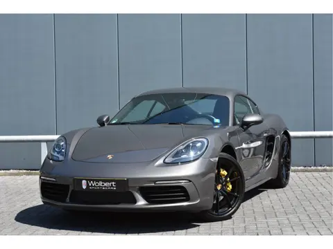 Porsche 718 Cayman 2.0 (bj 2018, automaat)