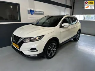 Nissan Qashqai 1.6 N-Connecta Pano|Navi|163PK