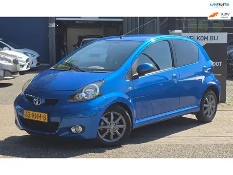 Toyota Aygo 1.0-12V Dynamic Navigator AUTOMAAT UNIEK!! NAP ALLE OPTIES!