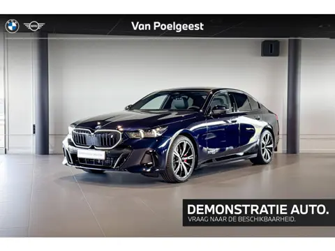 BMW i5 Sedan eDrive40 M Sport Edition 84 kWh | M Sport Pro | Glazen Panoramadak | Harman Kardon | Ic