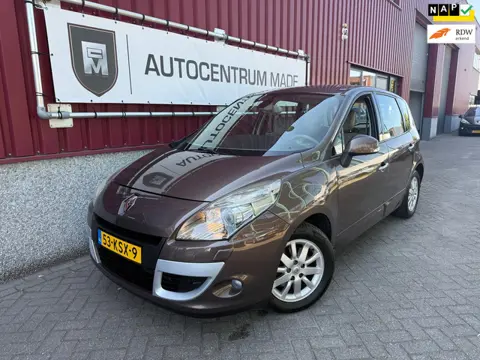 Renault Scénic 2.0 Privilege // Automaat // Leer // PDC // Navi // Clima
