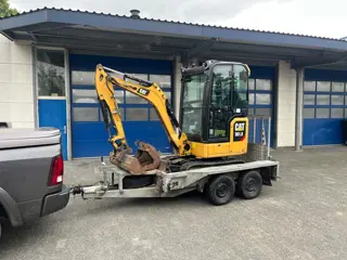 Caterpillar Cat 301.8 NextGen Minigraver incl aanhanger