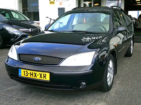 Ford Mondeo Wagon 2.0-16V Ghia