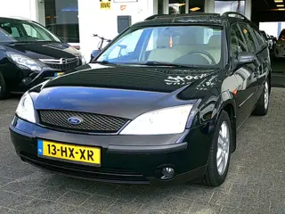 Ford Mondeo Wagon 2.0-16V Ghia