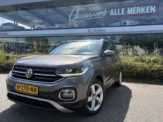 Volkswagen T-Cross 1.0 TSI Style Airco - Parkeersensoren - Navigatie - Licht metalen velgen 17 inch 