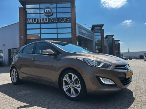Hyundai I30 1.6 GDI Business Edition 5deurs Airco NAP APK