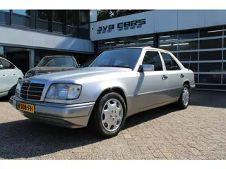 Mercedes-Benz 200 - 500 serie E420 (W124)