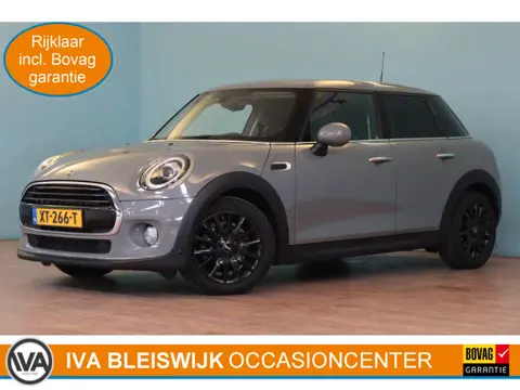 MINI 5-deurs 1.5 Cooper Business Edition | 5 DRS | NAVI | AIRCO | PDC ACHTER | CRUISE |