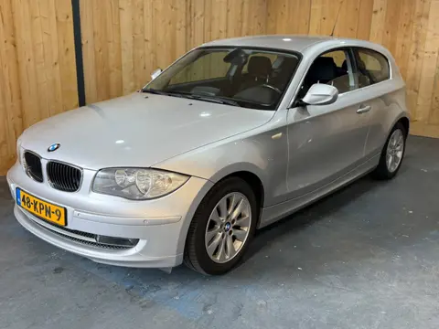 BMW 1-serie 120i Business Line 2010 Sportstoelen Navi