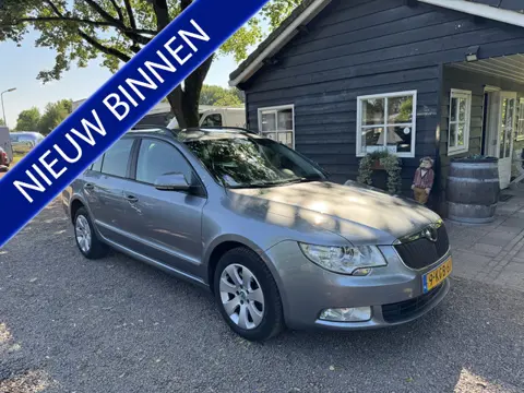 Škoda Superb Combi 1.4 TSI Greentech Active Business Line
