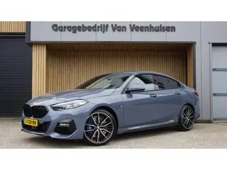 BMW 2-serie Gran Coupé 218i 140pk M-sport Shadow Line Schaalstoelen Leder LED 19 inch LM *M-Blue Bra