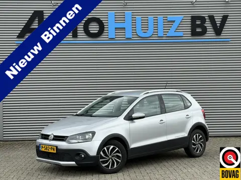 Volkswagen Polo 1.2 TSI 90 PK Automaat CrossPolo Comfortline Connected Series Navigatie Climate Cont
